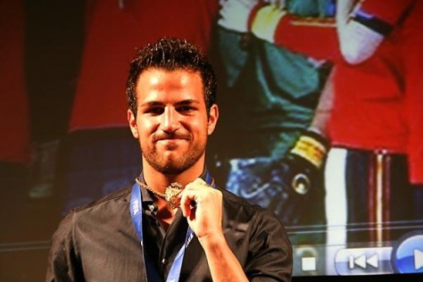 Cesc reb la Medalla d'Arenys de Mar