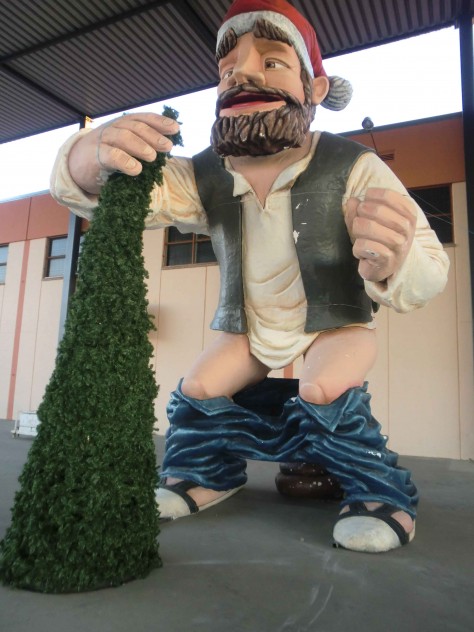 Caganer gegant de Linyola