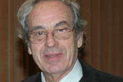 Salvador Giner, actual president de l'IEC