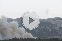 Retrets entre govern i veïns per la coordinació dels bombers. Retrets entre govern i veïns per la coordinació dels bombers.