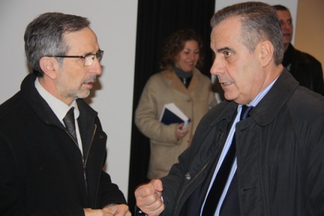 Mayoral i Corbacho, durant la visita a les instal·lacions de Roca Umbert. FOTO: Ventura, Jaume.