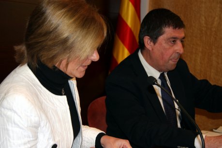 La consellera de Justícia, Pilar Fernández Bozal, i el director general de Serveis Penitenciaris, Ramon Parés. FOTO: Solà, Pol.