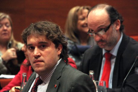 Diputats de CiU i PPC, a la comissió d'Economia on s'han debatut els pressupostos i la llei de mesures. FOTO: Garrido, Rafa.