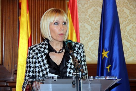 La nova subdelegada del govern de l'Estat a Lleida, Inma Manso, durant la presa de possessió del càrrec. FOTO: Cortés, Laura.