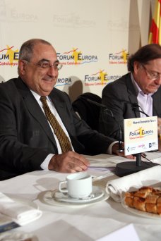 Joaquim Nadal i Josep Ramoneda, al Fórum Europa-Tribuna Catalunya. FOTO: Garrido, Rafa.