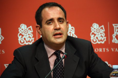 El portaveu del PSPV-PSOE les Corts Valencianes i secretari general, Jorge Alarte, en una compareixença a les Corts Valencianes. FOTO: Soler, José / Arxiu ACN.