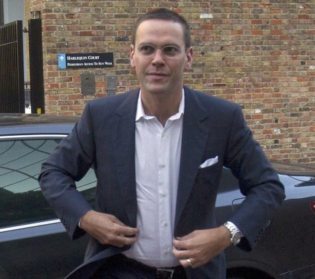 El fins ara president de News International, James Murdoch, en una imatge a Londres FOTO: Reuters.