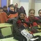 L'alumne expulsat d'Almassora al Facebook: 'Est�vem en mantes perqu� ten�em fred'