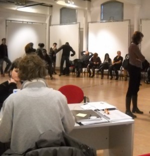 Casting a Sitges per a figurants d'una teles�rie dirigida per Manuel Huerga que es filmar� a Sitges 
