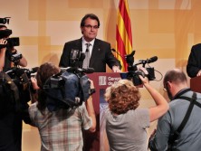 L'oposici� acorrala Mas per la tercera retallada