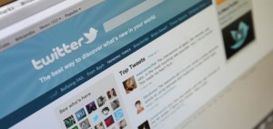 Twitter obre el procés de traducció al català