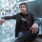 Joan Pons: 'Reivindico fer el rid�cul, la literatura catalana vol ser massa correcte'