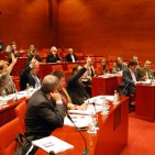 L'oposici� demana la dimissi� de Saura en el tancament de la comissi� d'Horta
