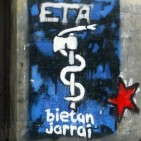 ETA mostra 'total disposici� a fer els passos que calguin per afavorir el canvi pol�tic'