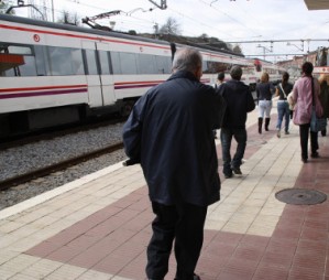 Una avaria mant� tallada encara una part de la R-4 de Renfe