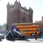 El Bus Catal en favor de la independncia comena a voltar el pas des de Vic